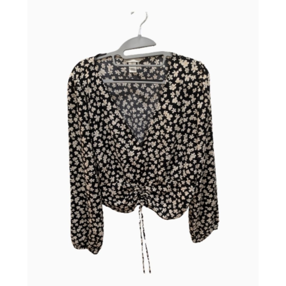 Floral Black and White Women's Top (Cropped Style)